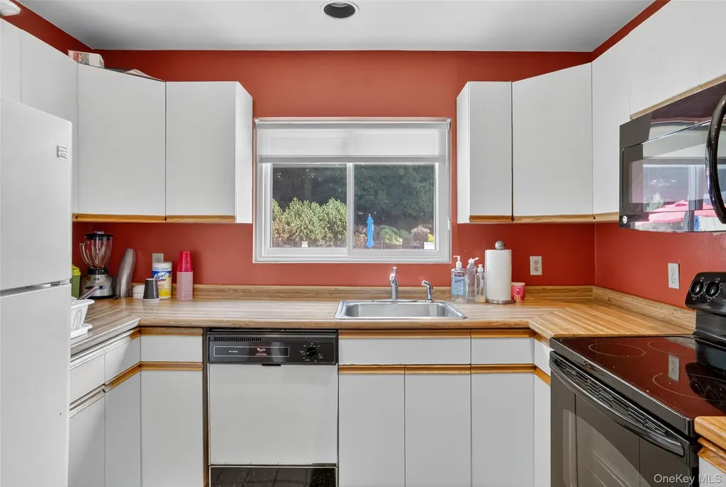 9 Nicole Circle Ossining NY 10562