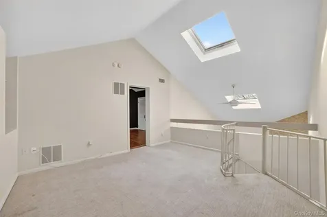 9 Nicole Circle Ossining NY 10562
