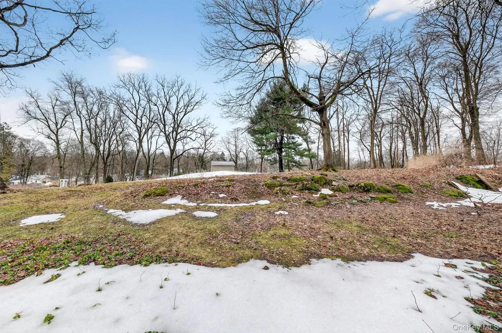 46 Stephanie Lane Poughkeepsie NY 12603