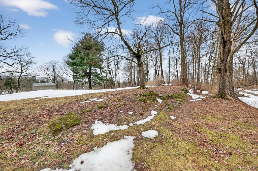 46 Stephanie Lane Poughkeepsie NY 12603