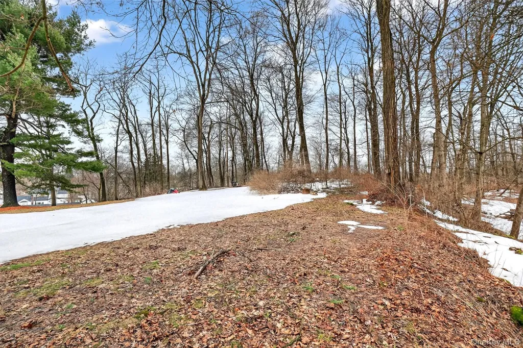 46 Stephanie Lane Poughkeepsie NY 12603