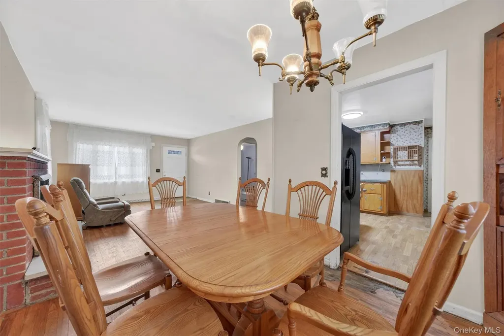 46 Stephanie Lane Poughkeepsie NY 12603