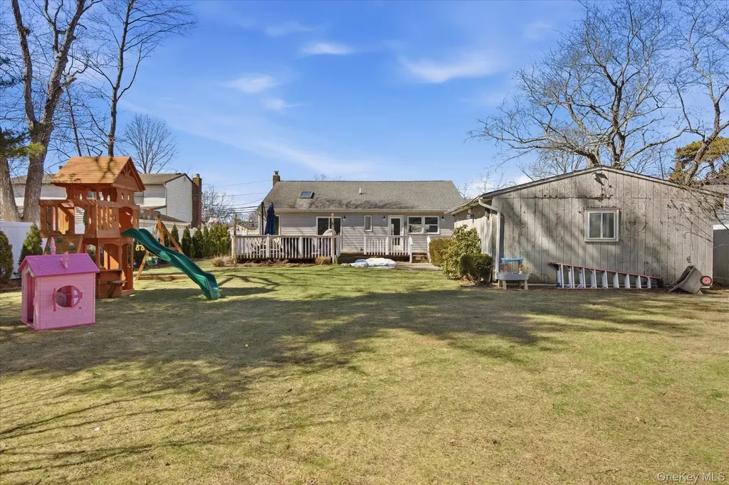 245 Norma Avenue West Islip NY 11795