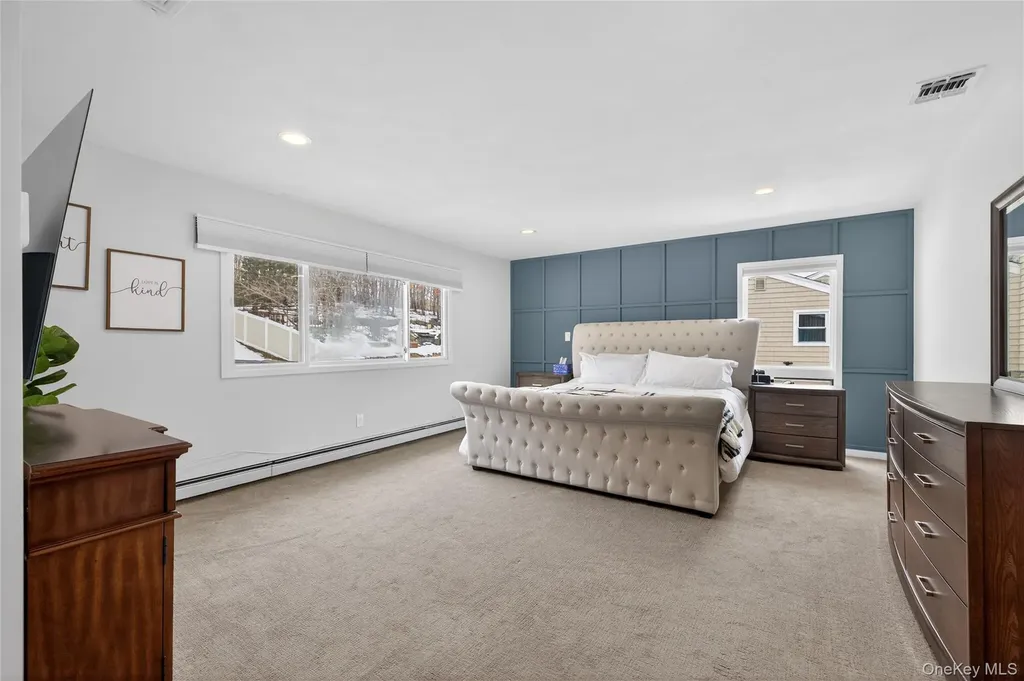 53 Timber Ridge Drive Commack NY 11725