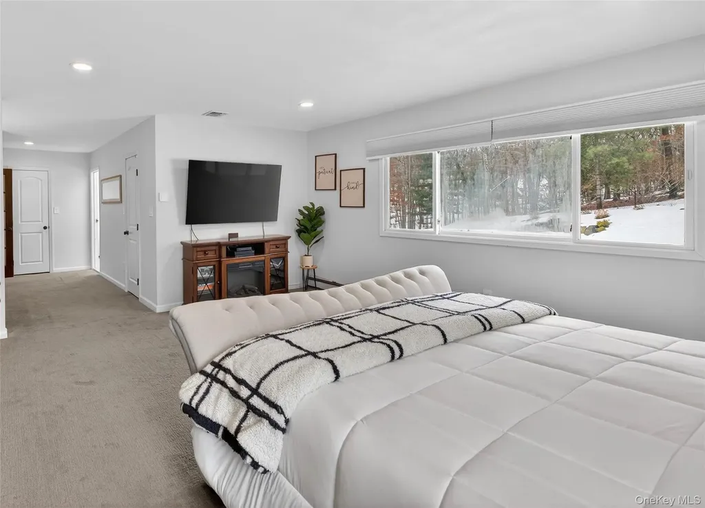 53 Timber Ridge Drive Commack NY 11725