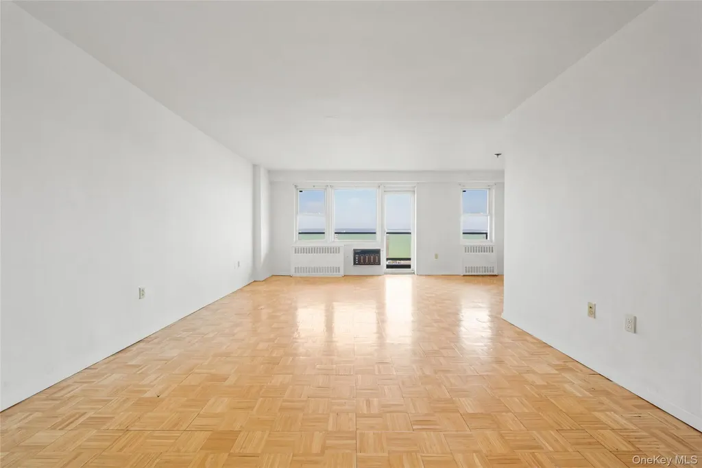 1841 Central Park Avenue Yonkers NY 10710