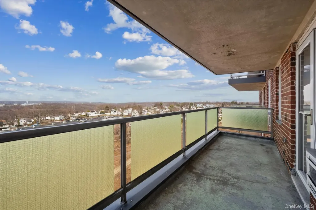 1841 Central Park Avenue Yonkers NY 10710