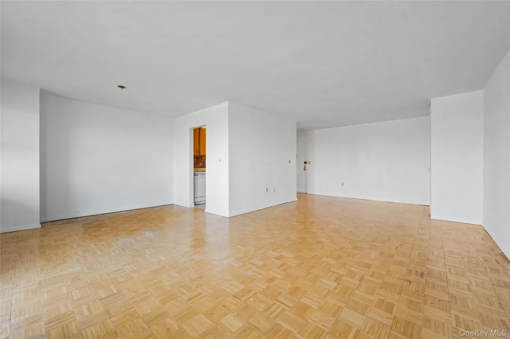 1841 Central Park Avenue Yonkers NY 10710
