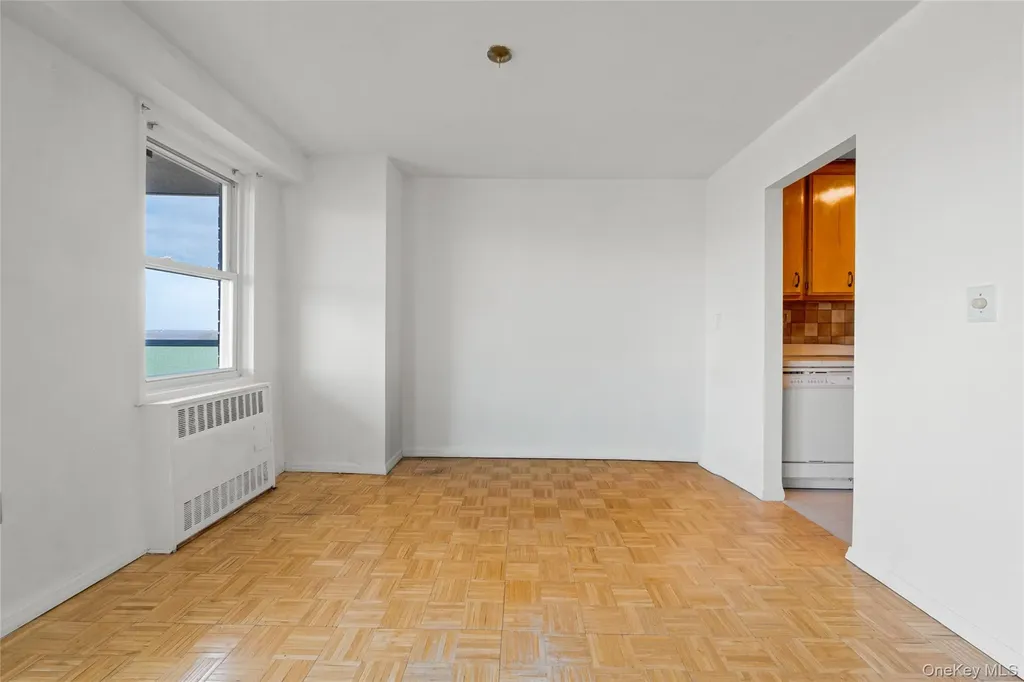 1841 Central Park Avenue Yonkers NY 10710