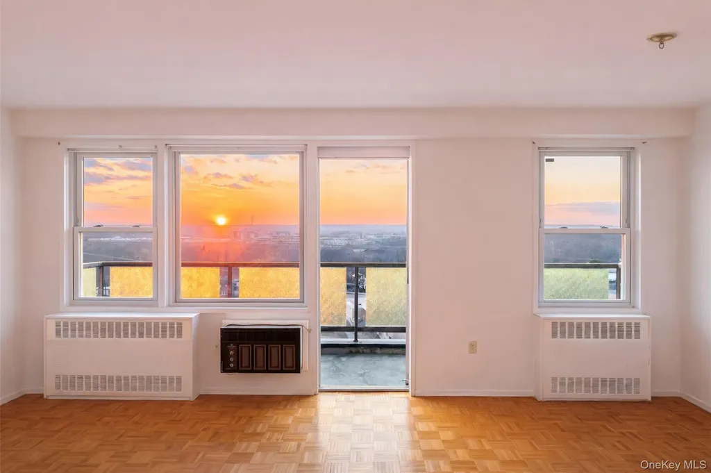 1841 Central Park Avenue Yonkers NY 10710