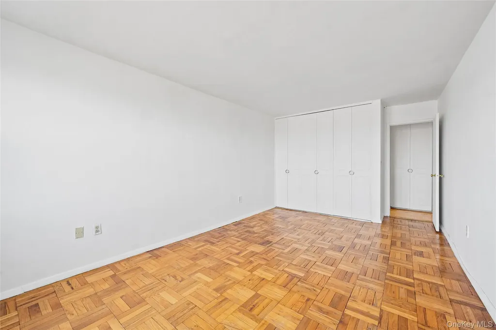 1841 Central Park Avenue Yonkers NY 10710
