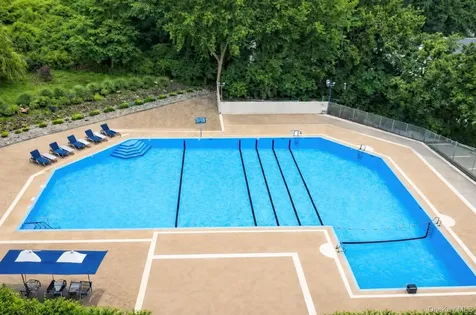 1841 Central Park Avenue Yonkers NY 10710