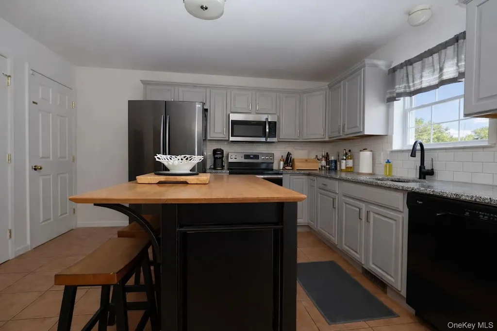 2040 State Route 17k Montgomery NY 12549