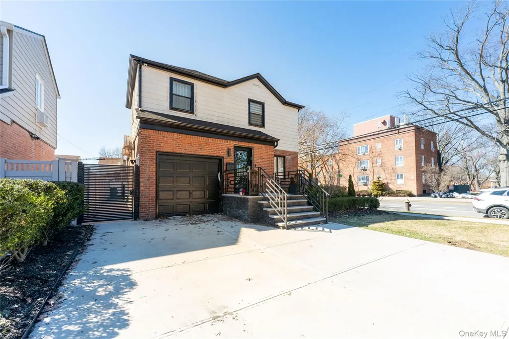 7304 193rd Street Fresh Meadows NY 11366