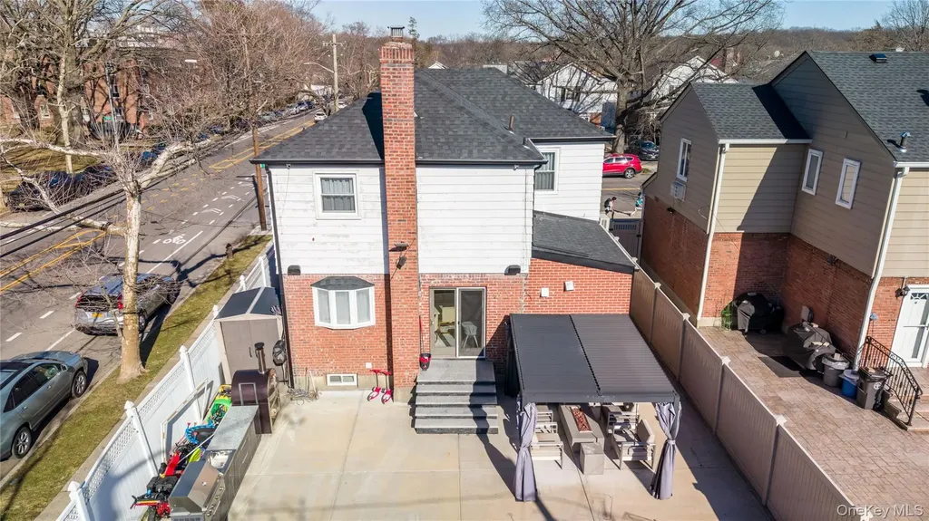 7304 193rd Street Fresh Meadows NY 11366