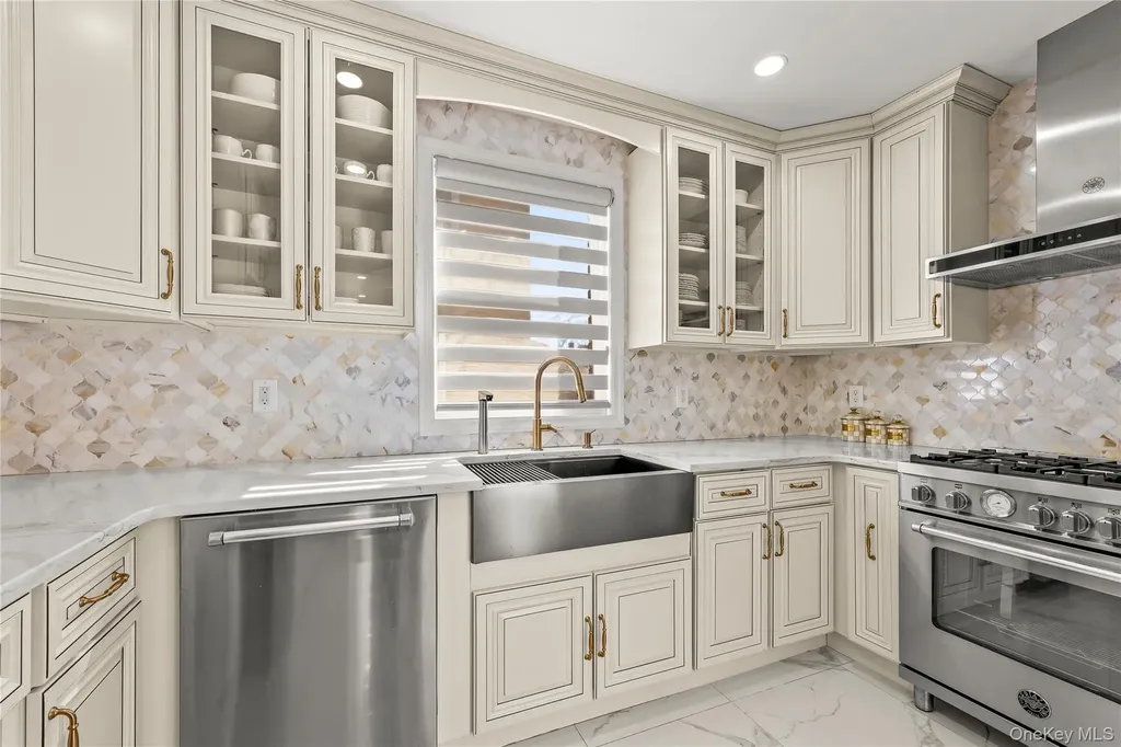 7304 193rd Street Fresh Meadows NY 11366