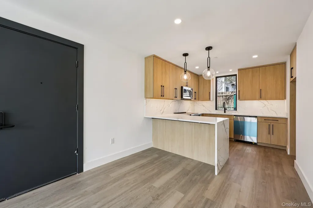 325 Manville Road Pleasantville NY 10570