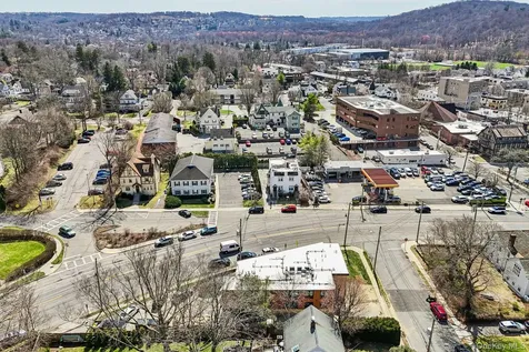 325 Manville Road Pleasantville NY 10570