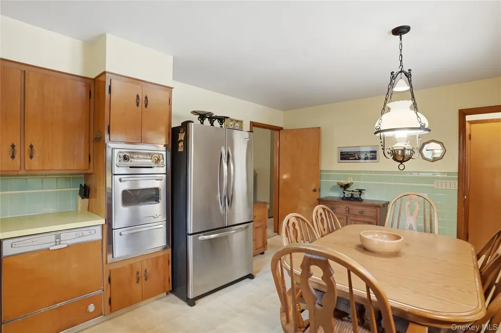 17 Academy Avenue Sparrowbush NY 12780