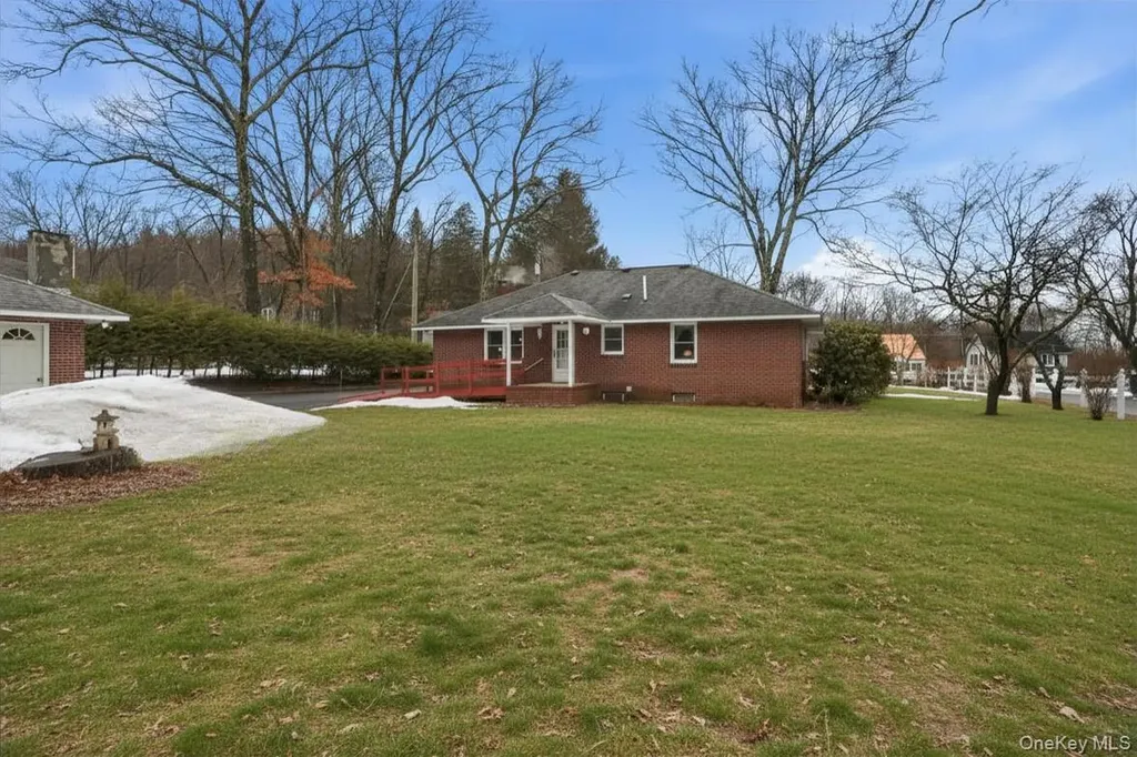 17 Academy Avenue Sparrowbush NY 12780