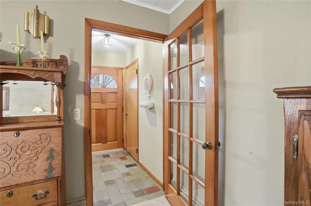 17 Academy Avenue Sparrowbush NY 12780