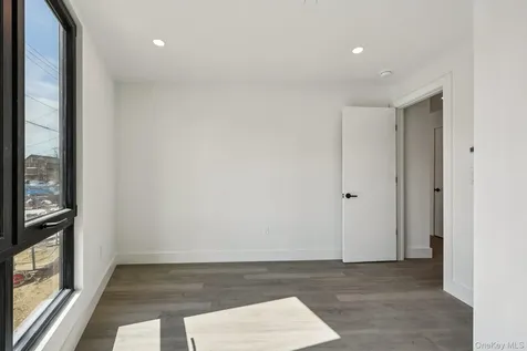 325 Manville Pleasantville NY 10570