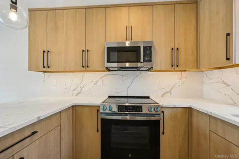 325 Manville Pleasantville NY 10570