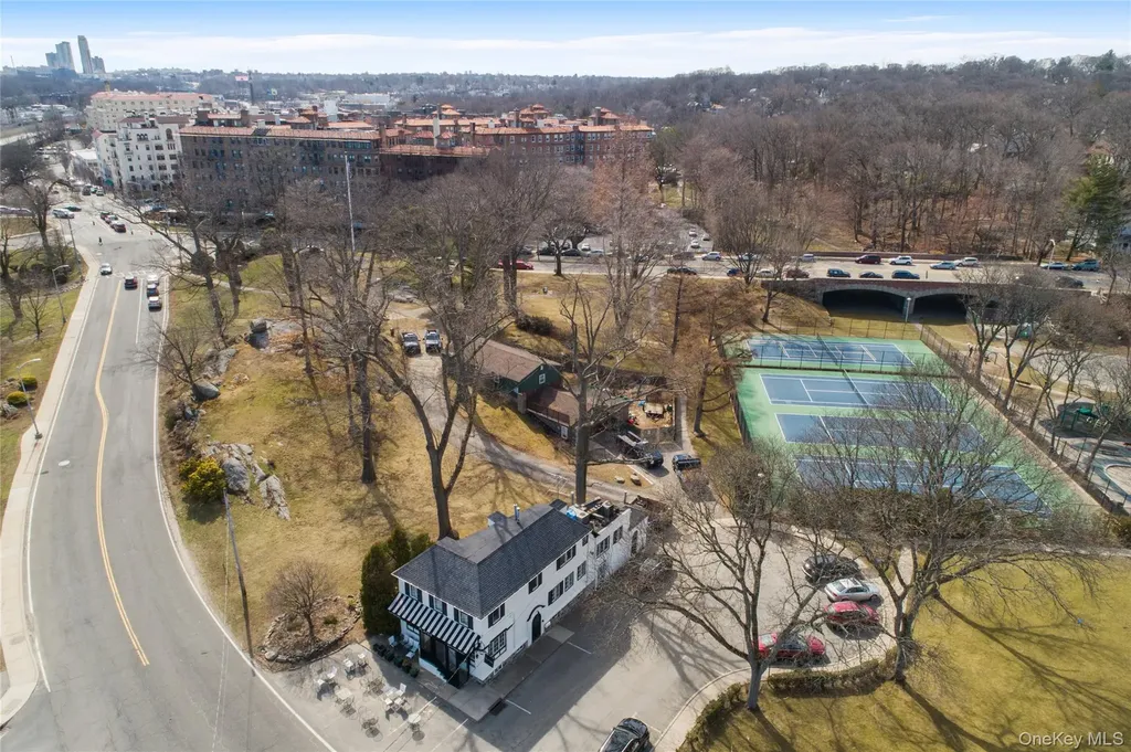 121 Myrtle Boulevard Mamaroneck NY 10538