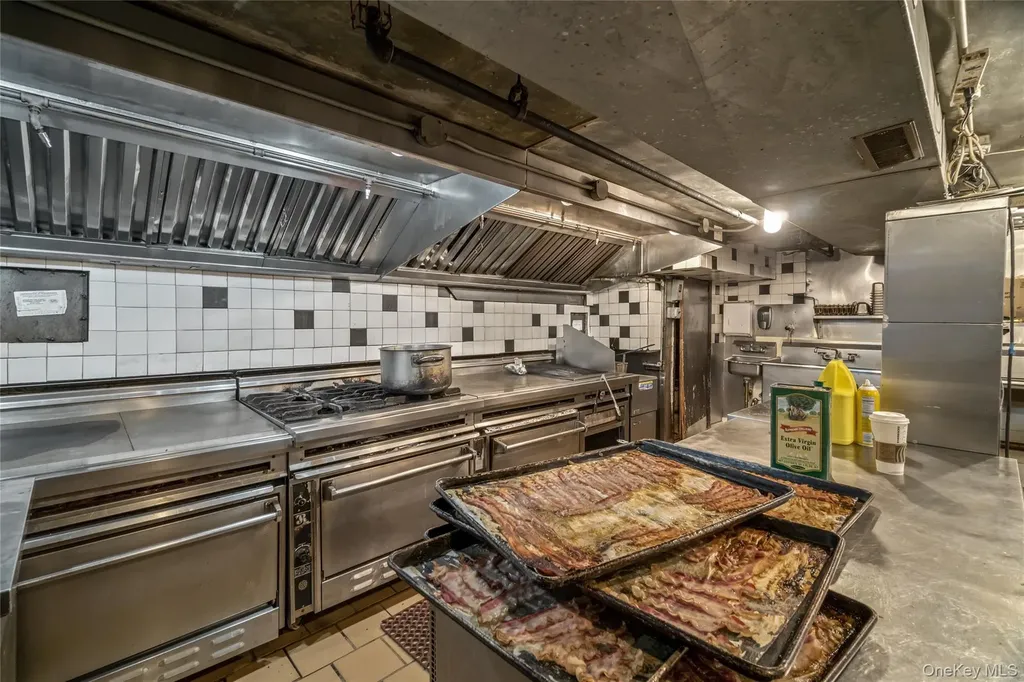 121 Myrtle Boulevard Mamaroneck NY 10538