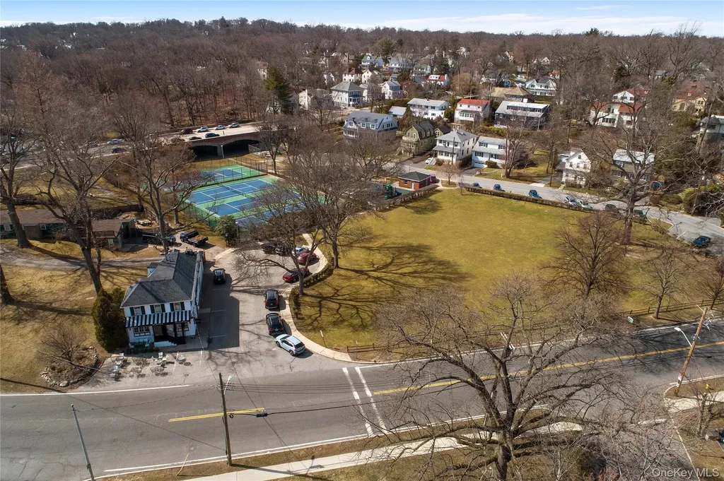 121 Myrtle Boulevard Mamaroneck NY 10538