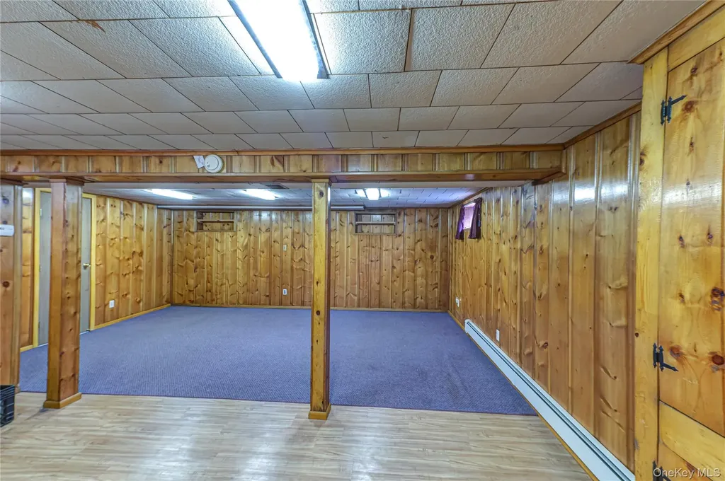150 Park Lane Massapequa NY 11758
