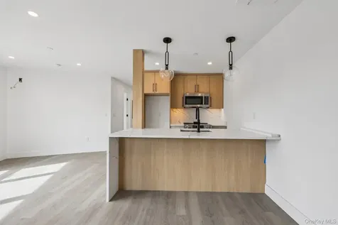 325 Manville Pleasantville NY 10570