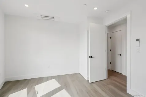 325 Manville Pleasantville NY 10570