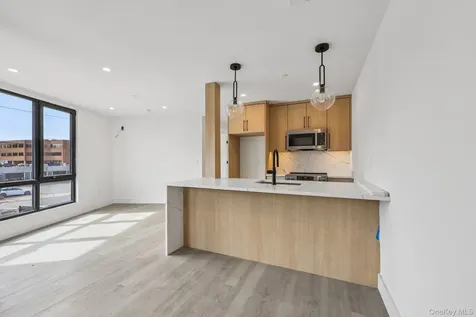 325 Manville Pleasantville NY 10570