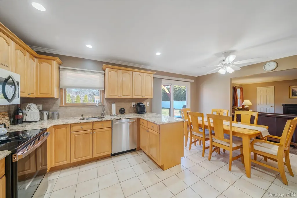 7 Hemlock Road Mount Sinai NY 11766