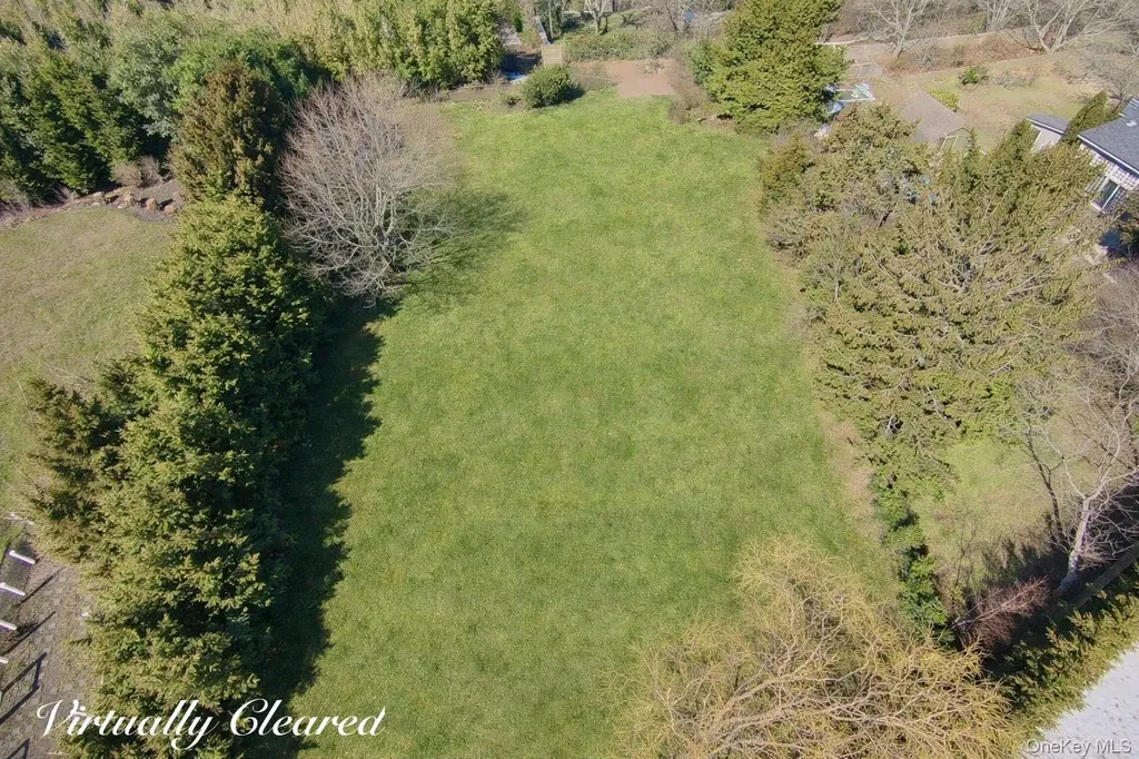 81 Hildreth Lane Bridgehampton NY 11932