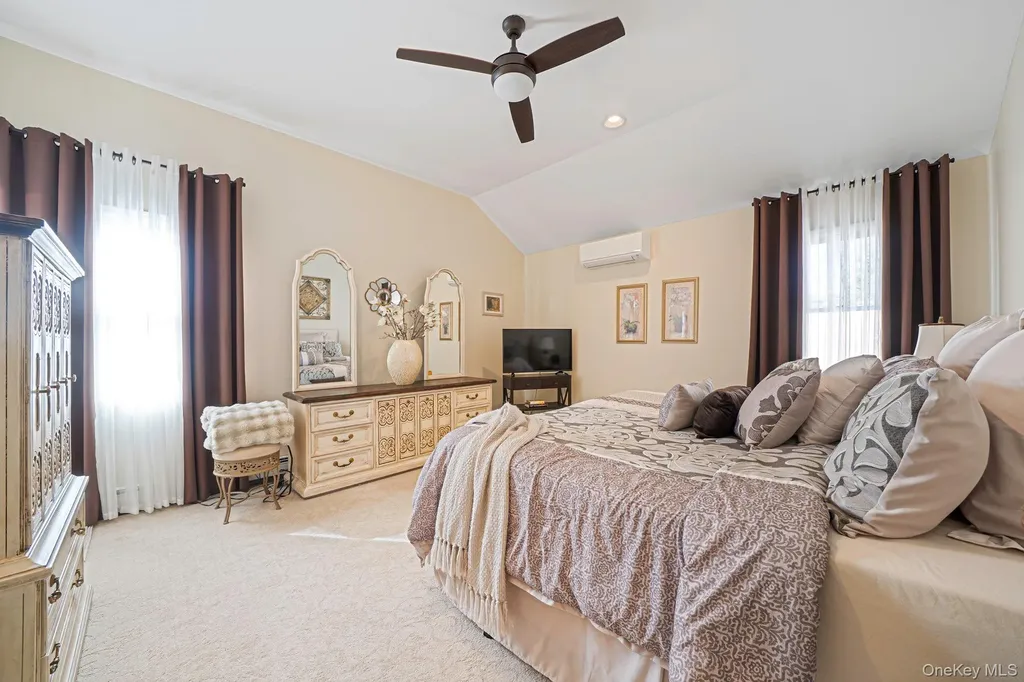 50 Violet Road Rocky Point NY 11778