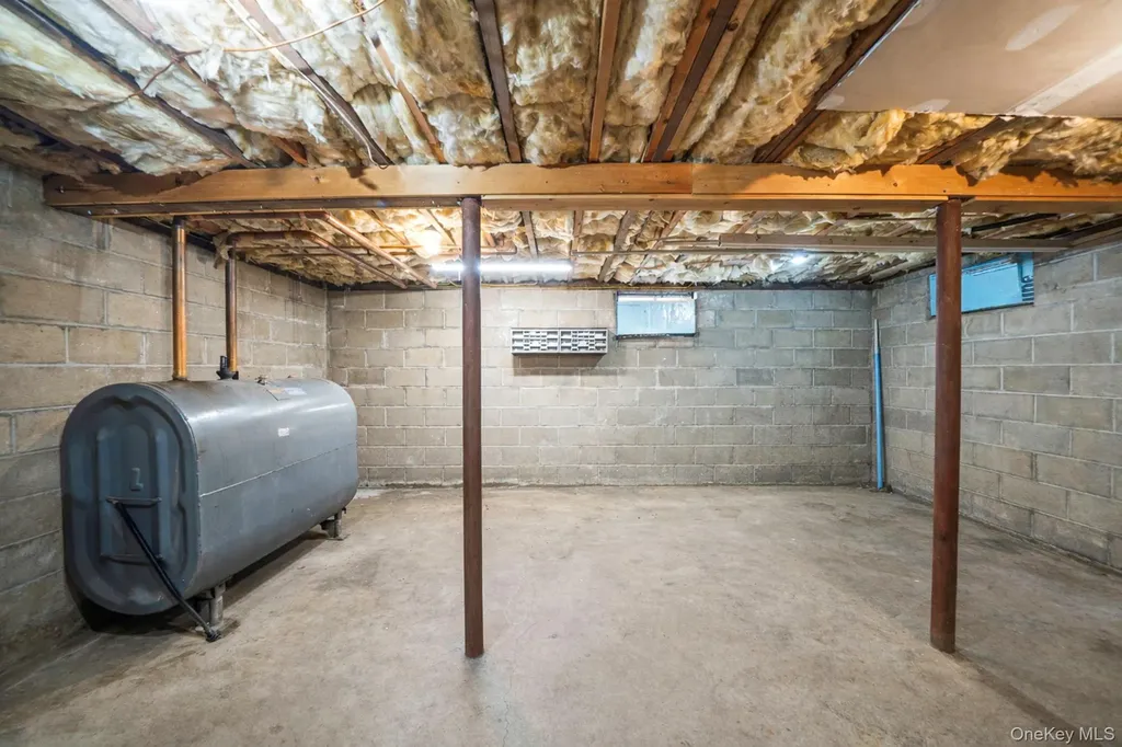 50 Violet Road Rocky Point NY 11778