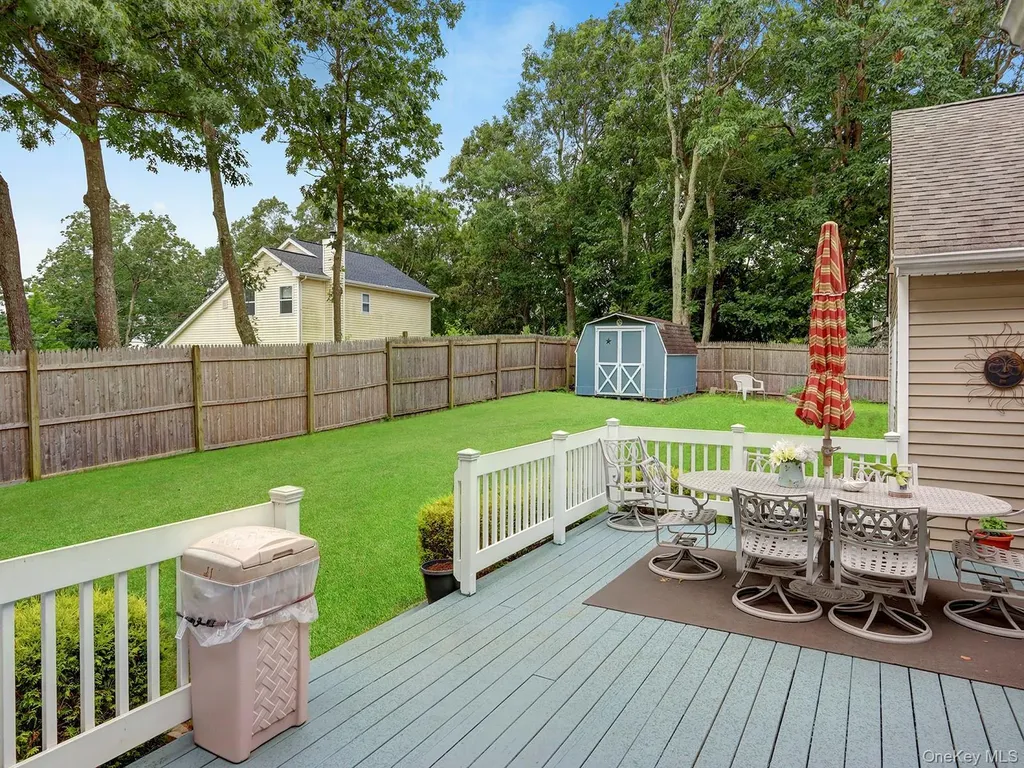 50 Violet Road Rocky Point NY 11778