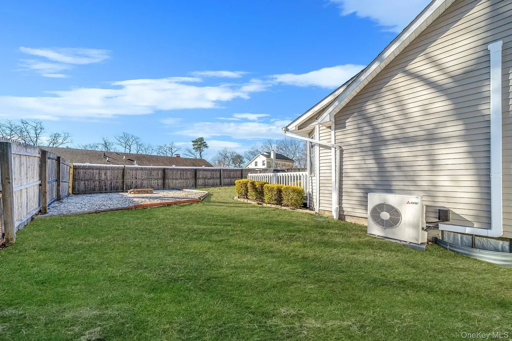 50 Violet Road Rocky Point NY 11778