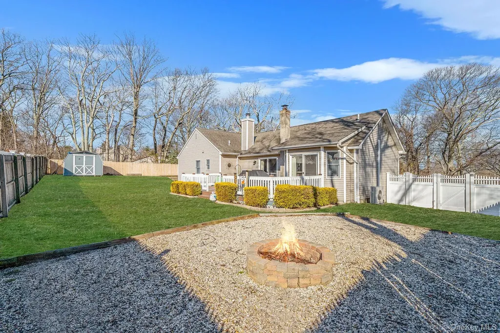 50 Violet Road Rocky Point NY 11778
