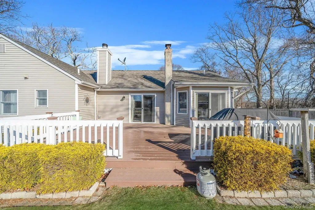 50 Violet Road Rocky Point NY 11778