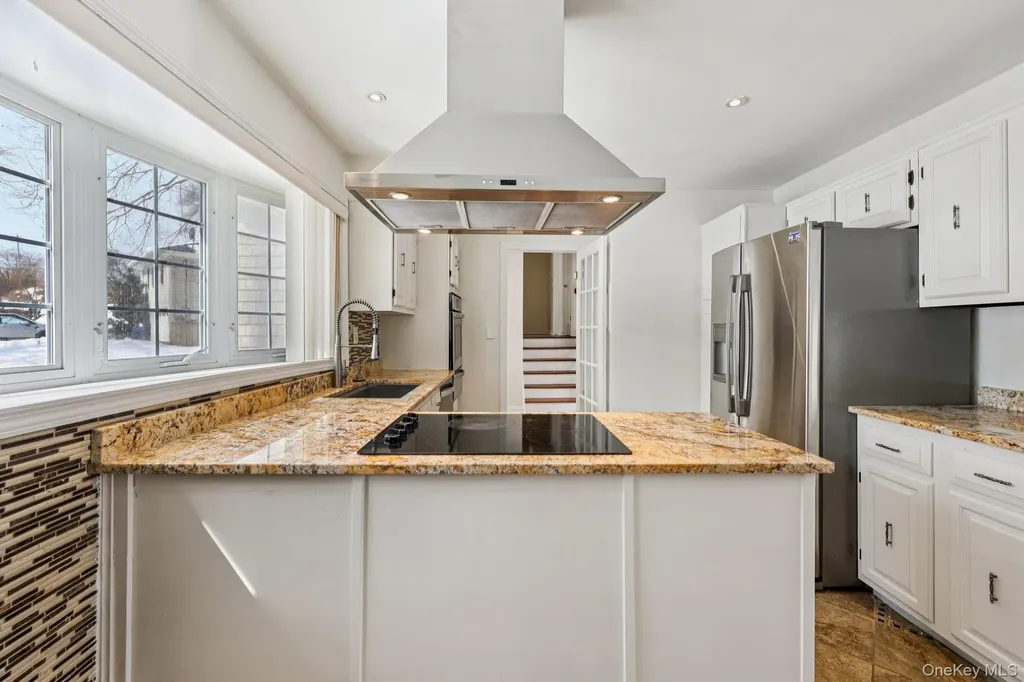 11 Meadowlark Road Rye Brook NY 10573