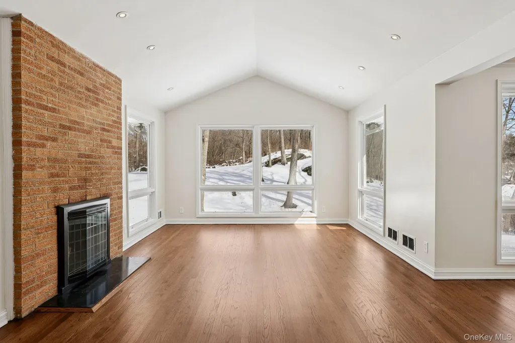 11 Meadowlark Road Rye Brook NY 10573