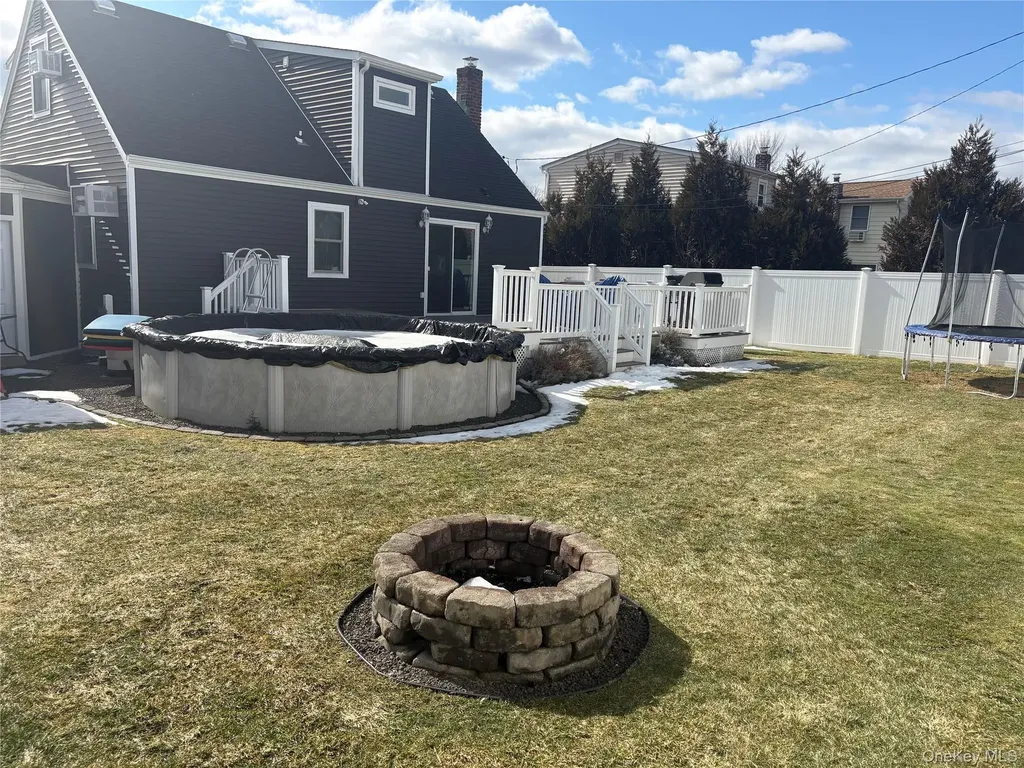 3021 Terrace Road Wantagh NY 11793