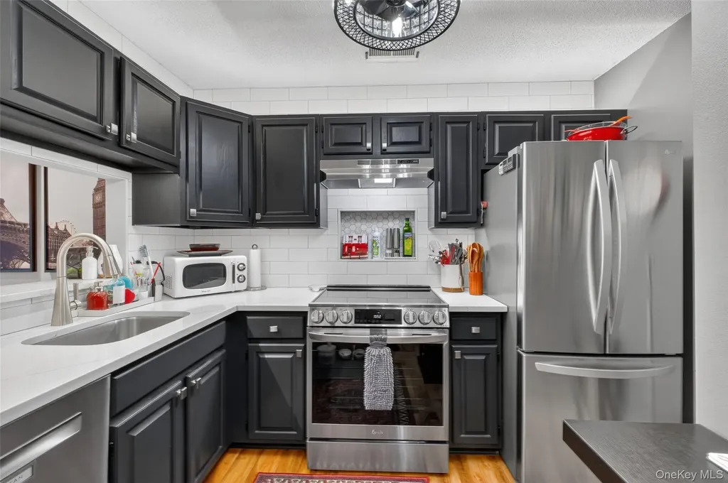 702 Autumn Lane Brewster NY 10509