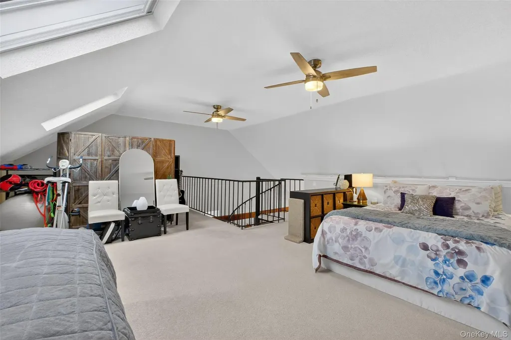 702 Autumn Lane Brewster NY 10509