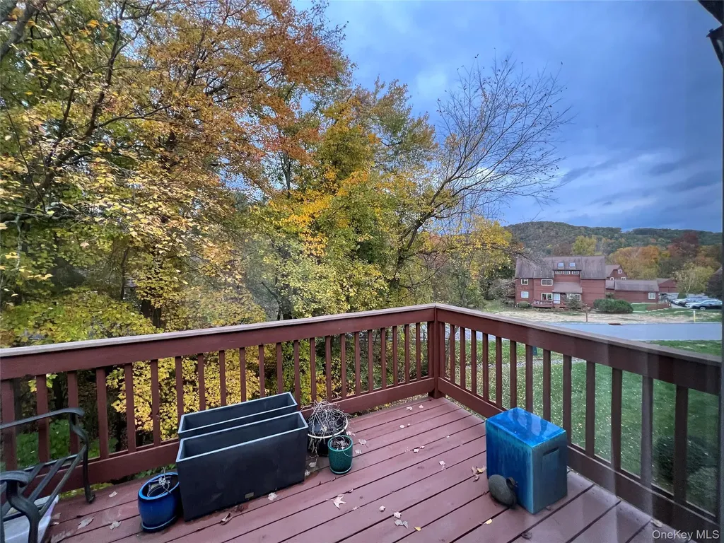 702 Autumn Lane Brewster NY 10509