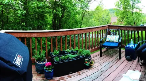 702 Autumn Lane Brewster NY 10509