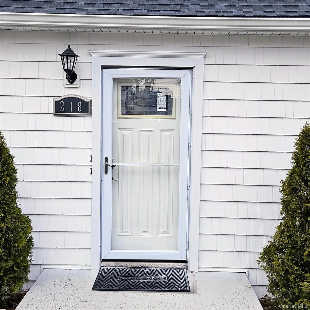218 Warren Avenue Mamaroneck NY 10543